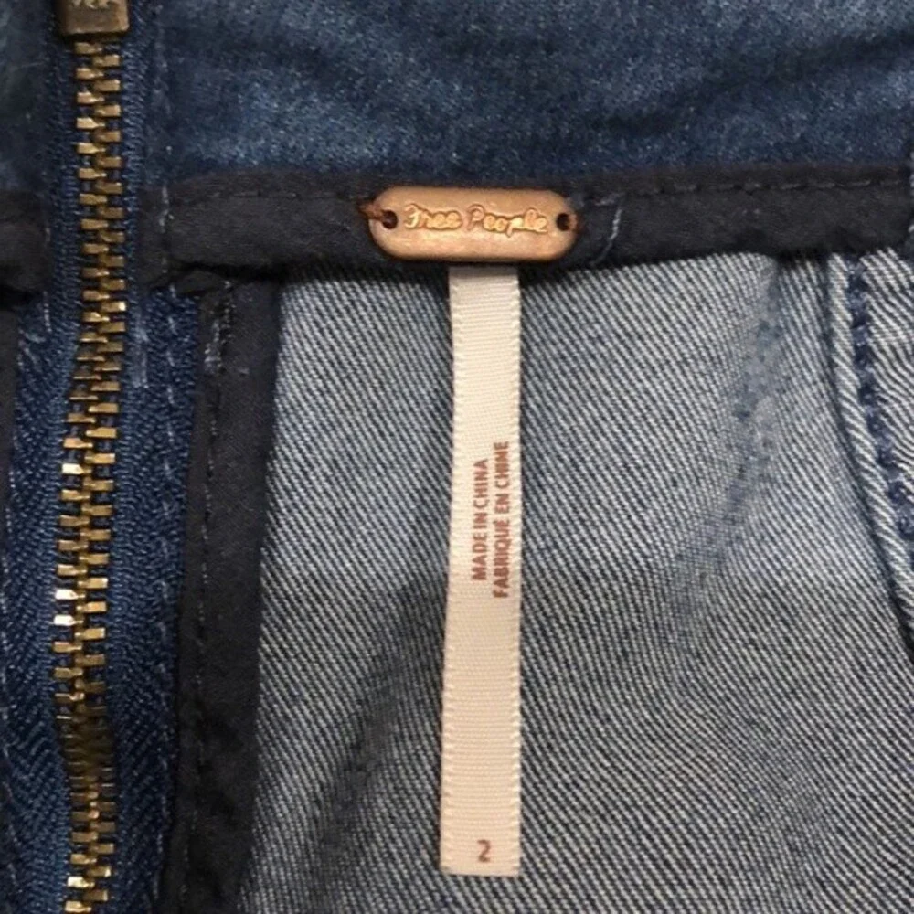Free People Femme Mini Blue Jean Two Toned Skirt Size 2